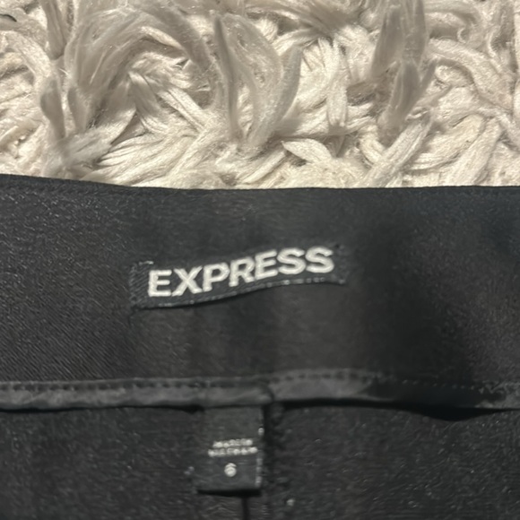 Express shorts - Picture 3 of 4